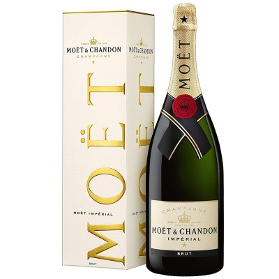 Champagne Moet & Chandon...